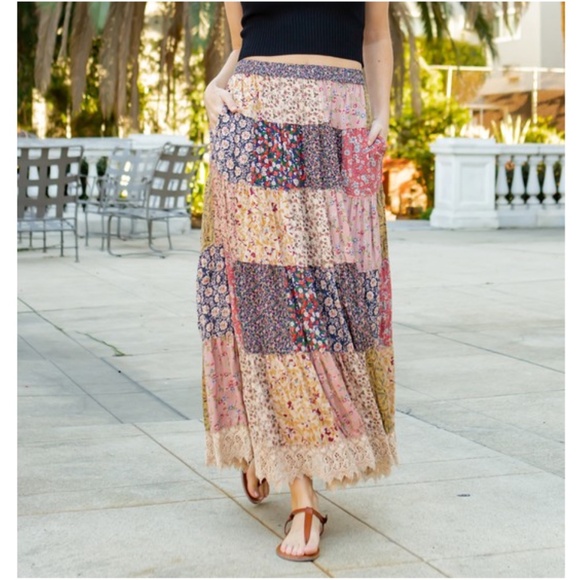 Boho Floral Print Ruffle Hem Pockets Stretchy Waist Maxi Skirt - Picture 1 of 5